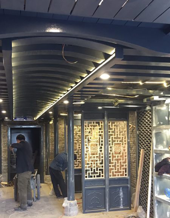 鳳王府火鍋店裝修項(xiàng)目施工報道